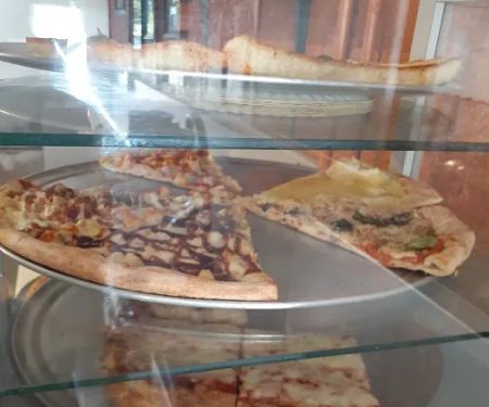 La Pizza of Roseland