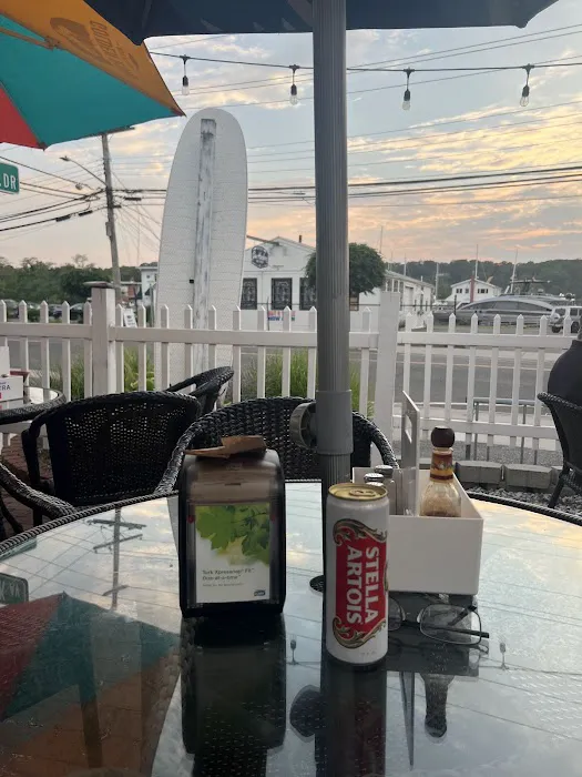 DJ's Clam Shack Huntington Picture 3