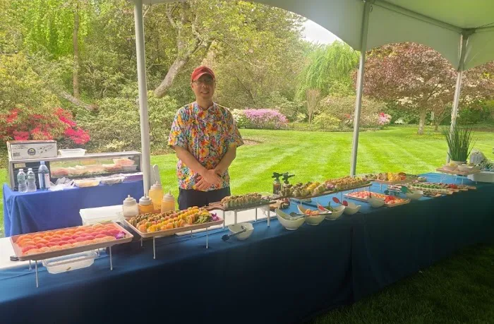 JOHN'S SUSHI AND POKE Picture 9