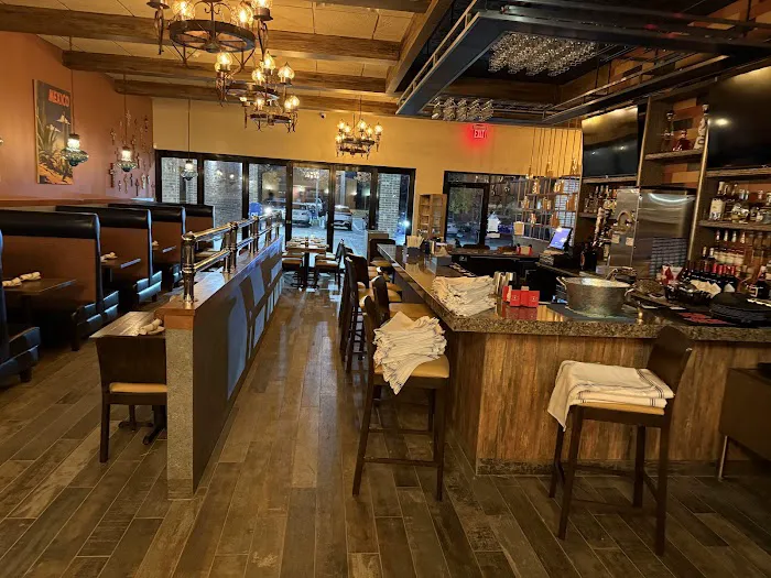 Caracara Mexican Grill - East Northport Picture 3