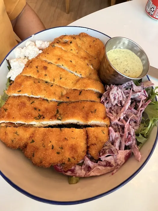 The Blondinit Picture 6