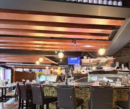 Pink Sumo Sushi & Sake