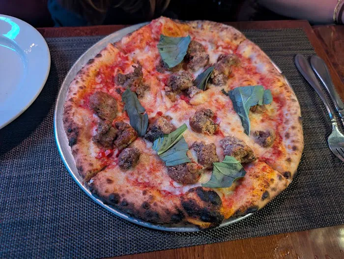 Basso Restaurant & Wine Bar Picture 2