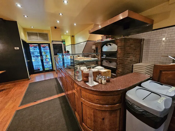 Pizza Station Picture 6