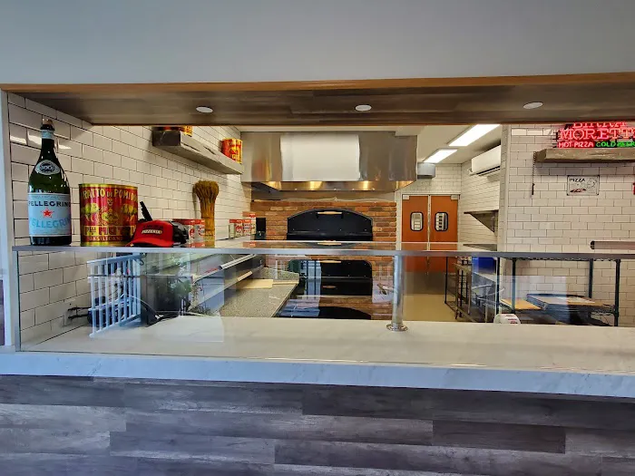 Amore Pizzeria & Italian Kitchen - Katonah Picture 7