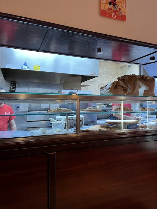 Pinocchio Pizza Picture 6