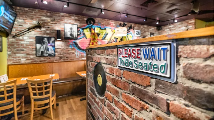 Wilton Pizza Picture 10