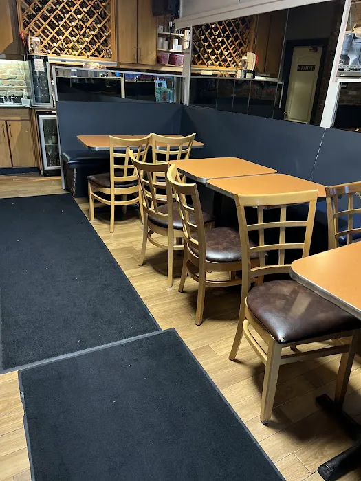 Wilton Pizza Picture 8