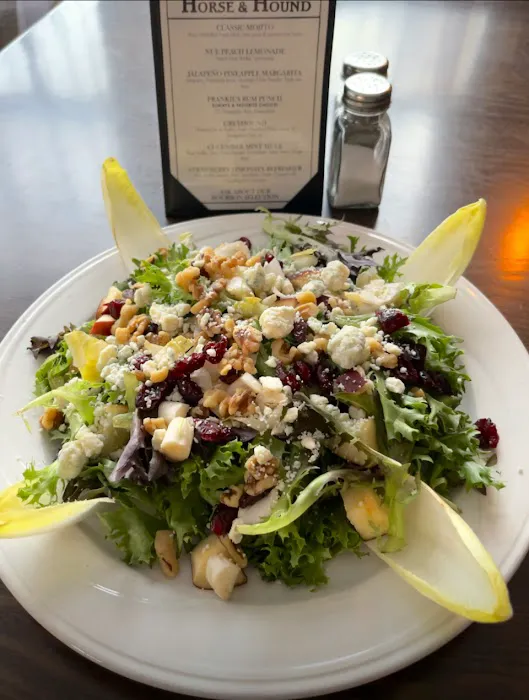 The Horse And Hound Picture 7