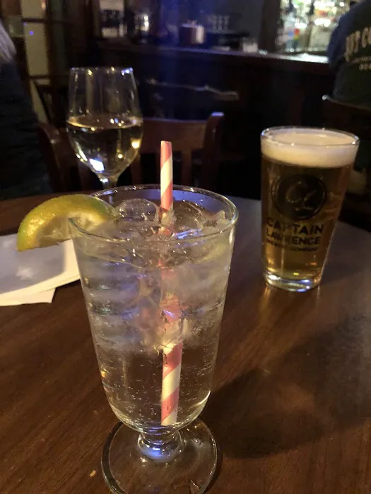 The Horse And Hound Picture 1