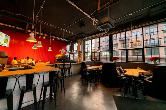 Magic 5 Pie Co. Picture 6