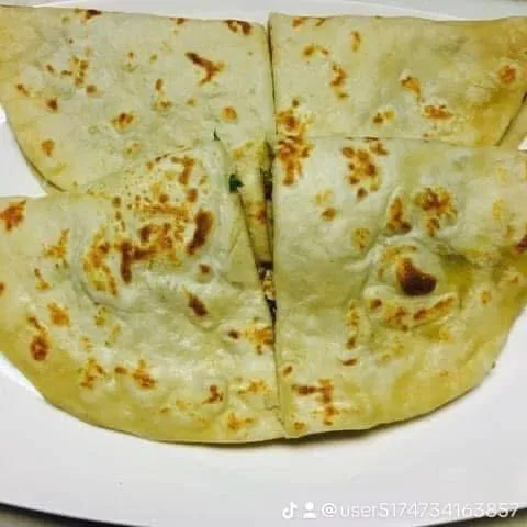 Salvadoreño Restaurante EL CHELE Picture 7