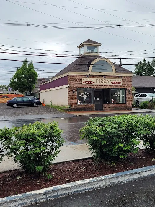 East Avenue Pizza Picture 2