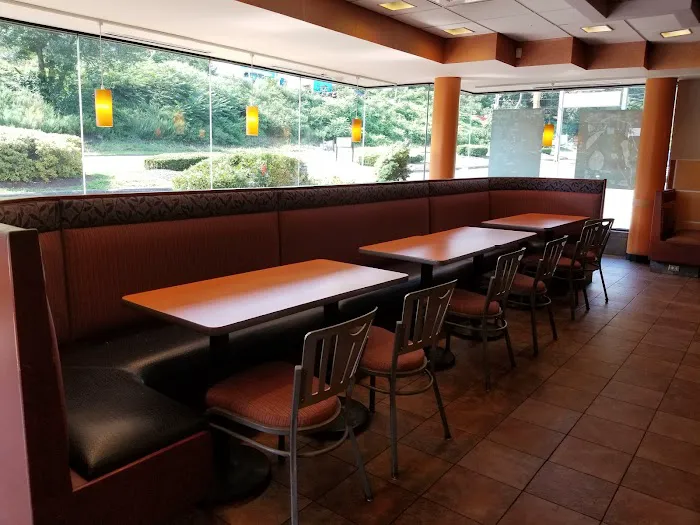 Duchess Restaurant Picture 1