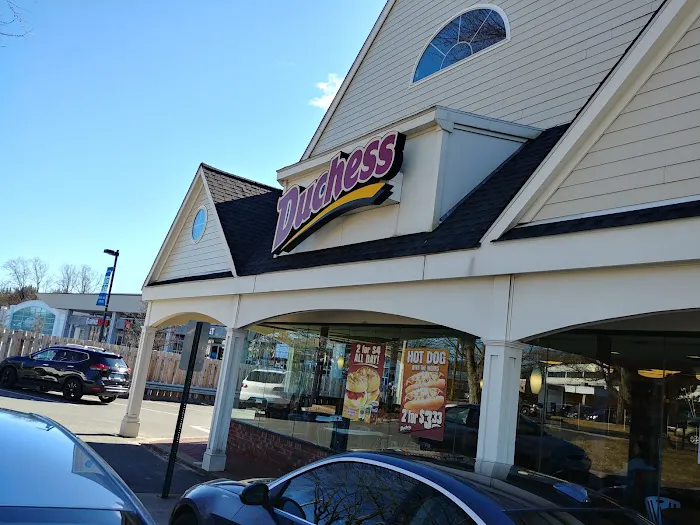 Duchess Restaurant Picture 8