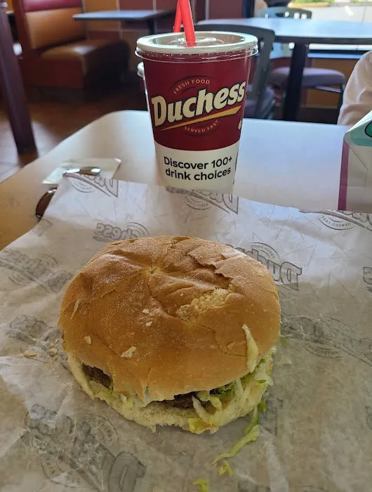 Duchess Restaurant Picture 7