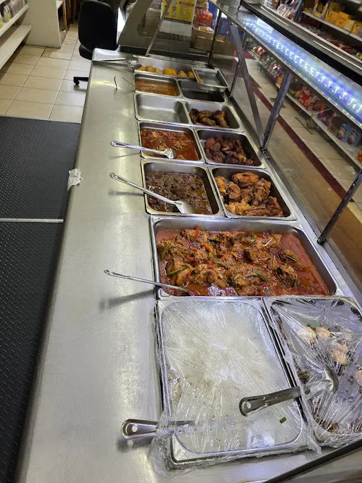 El faro # 2 Deli and Grocery Picture 1