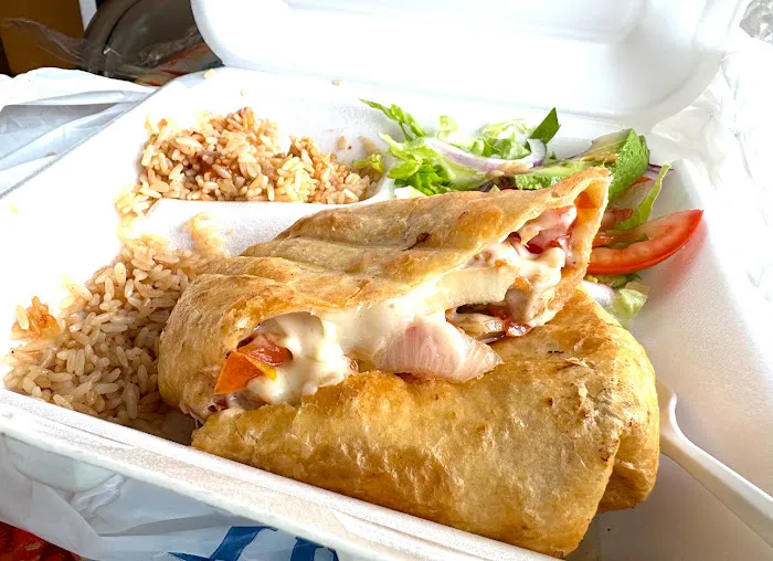 Rico Mac Taco Truck Picture 9