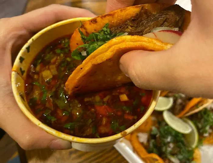 Rico Mac Taco Truck Picture 4