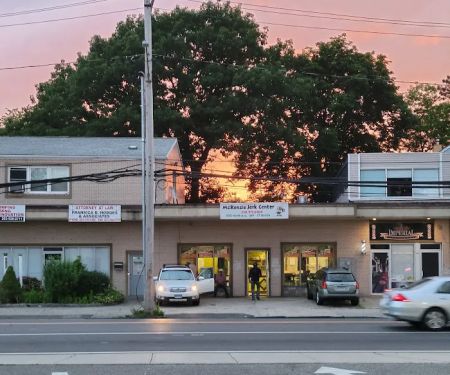 Mckenzie Jerk Center