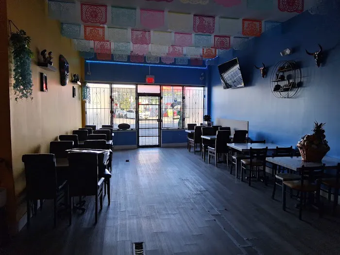 BLUE AGAVE RESTAURANT Picture 8