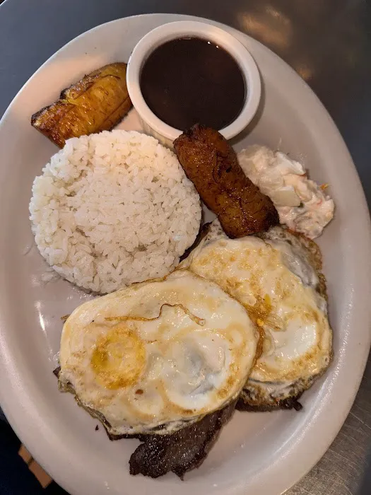 Mexico Chapin Restaurant & Bakery Picture 8