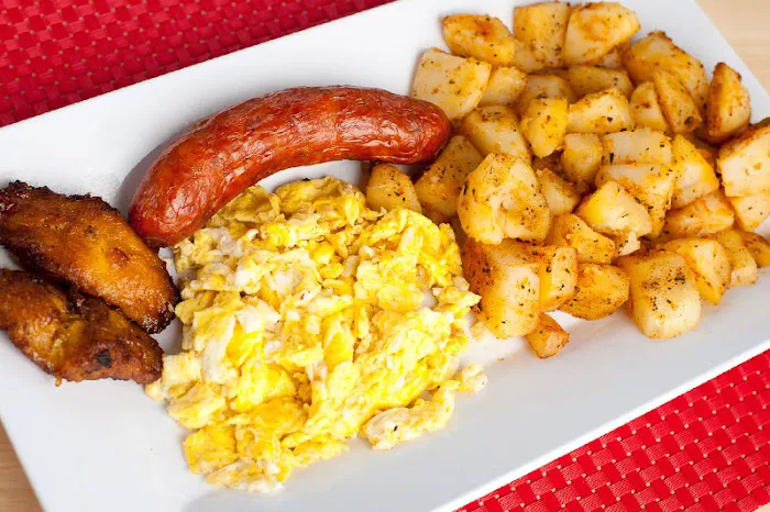 CHISPA TROPICAL Restaurante Peruano Picture 9