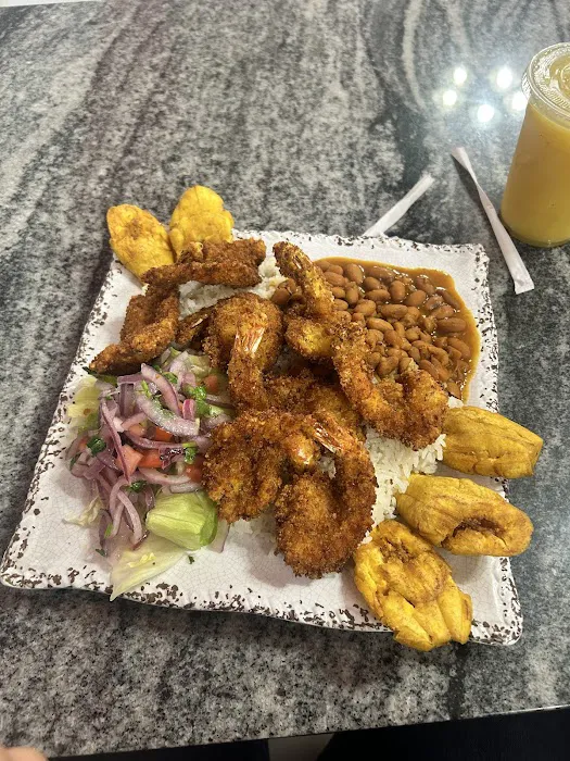 Galapagos Restaurant and Bakery Picture 2