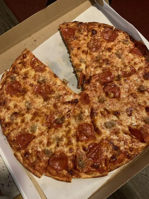 Two Brothers Pizza House Picture 10