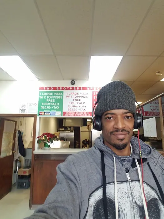 Two Brothers Pizza House Picture 6