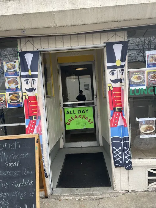 JULISS DELI Picture 1