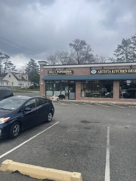 Deli Pupuseria Salvadoreña Picture 8