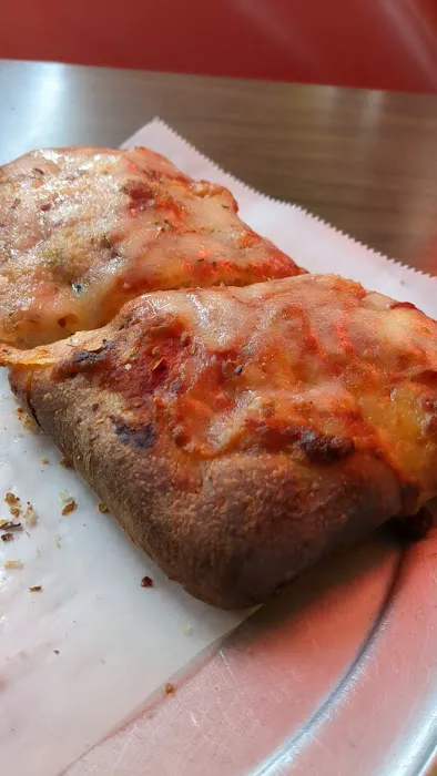 Napoli's Pizza Restaurant Picture 7