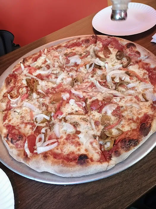 Napoli's Pizza Restaurant Picture 2