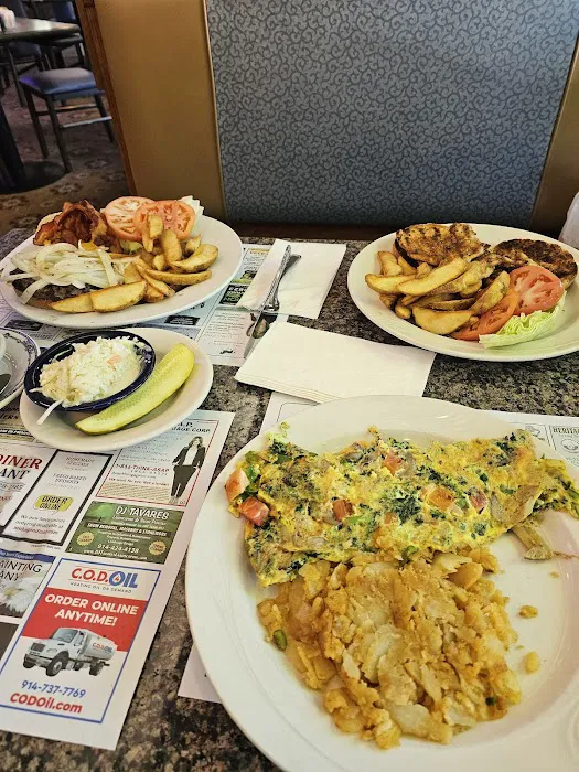 Mohegan Diner Picture 1