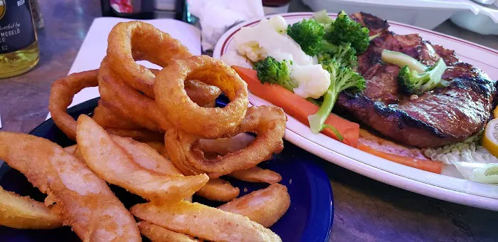 Mohegan Diner Picture 5