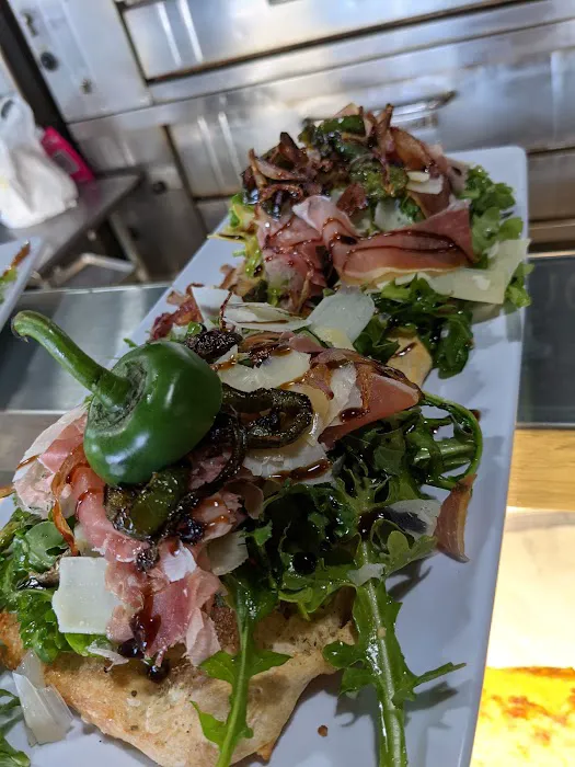 Catania's Pizza - Mohegan Lake Picture 7