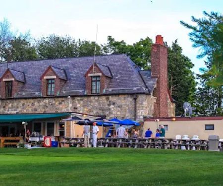 Mohansic Grill & Lounge