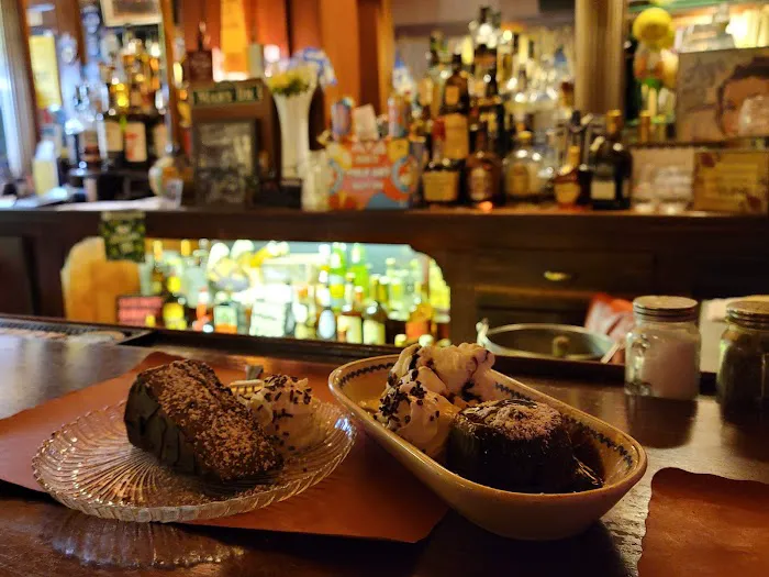 Richie's Little Place Picture 2