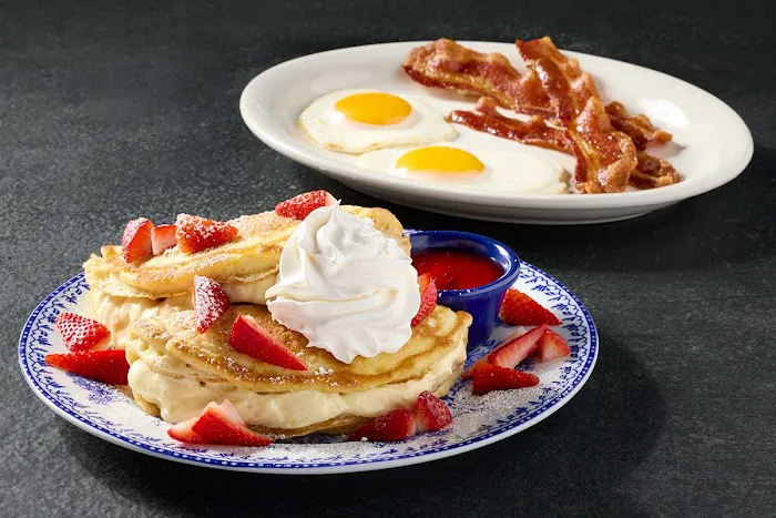 Cracker Barrel Old Country Store Picture 3