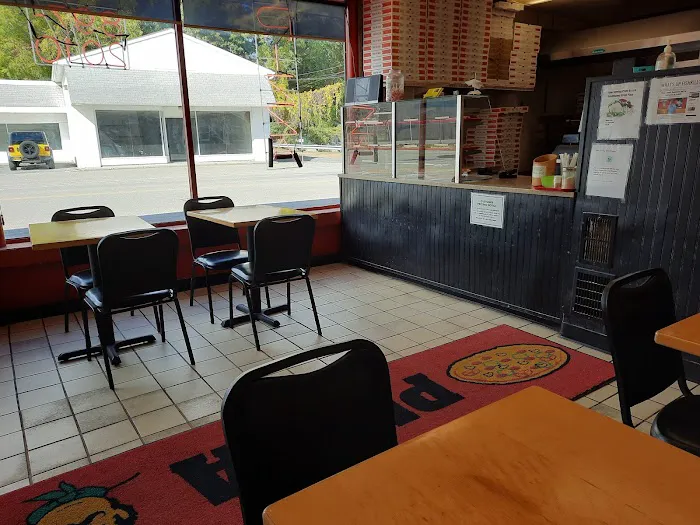 Pizza & Stuff Picture 5