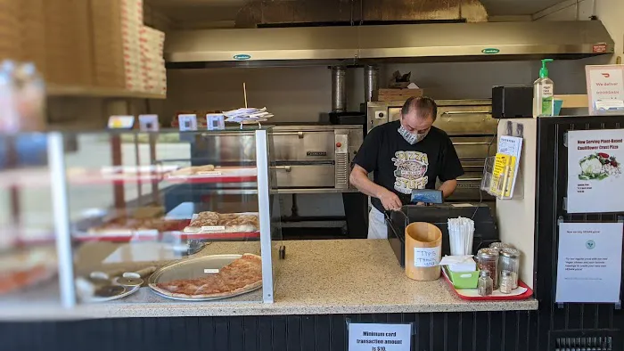 Pizza & Stuff Picture 7