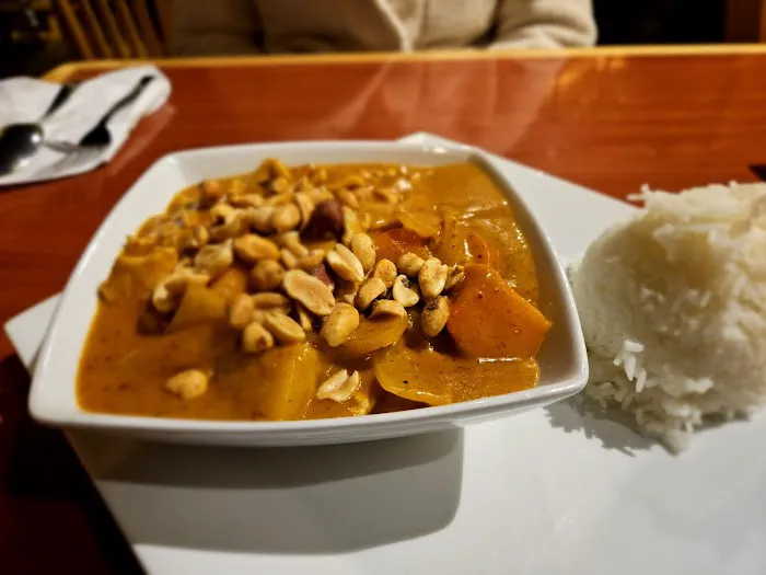 Golden Buddha Picture 2