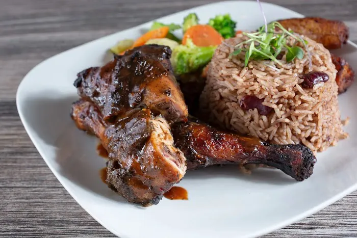 Maroon Girl Jamaican Cuisine Picture 7