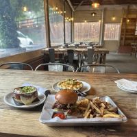 Melzingah Tap House ico