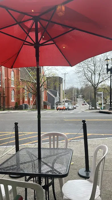 Beacon Falls Cafe Picture 3