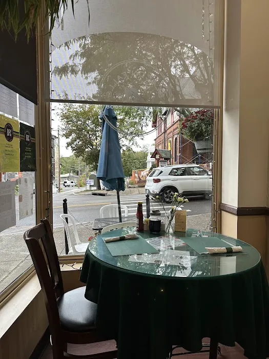 Beacon Falls Cafe Picture 5