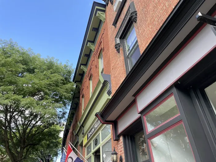 Beacon Falls Cafe Picture 10