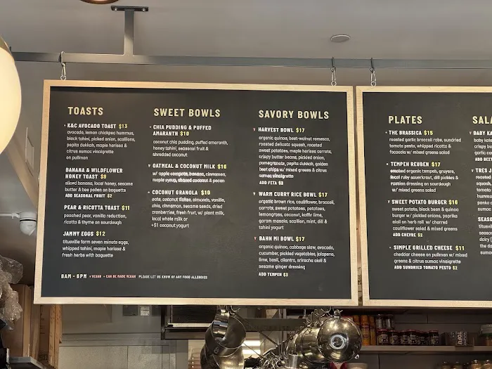 Kitchen & Coffee Picture 8