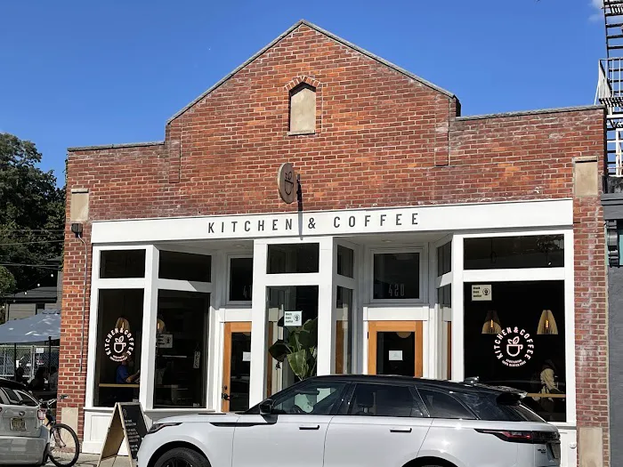 Kitchen & Coffee Picture 5